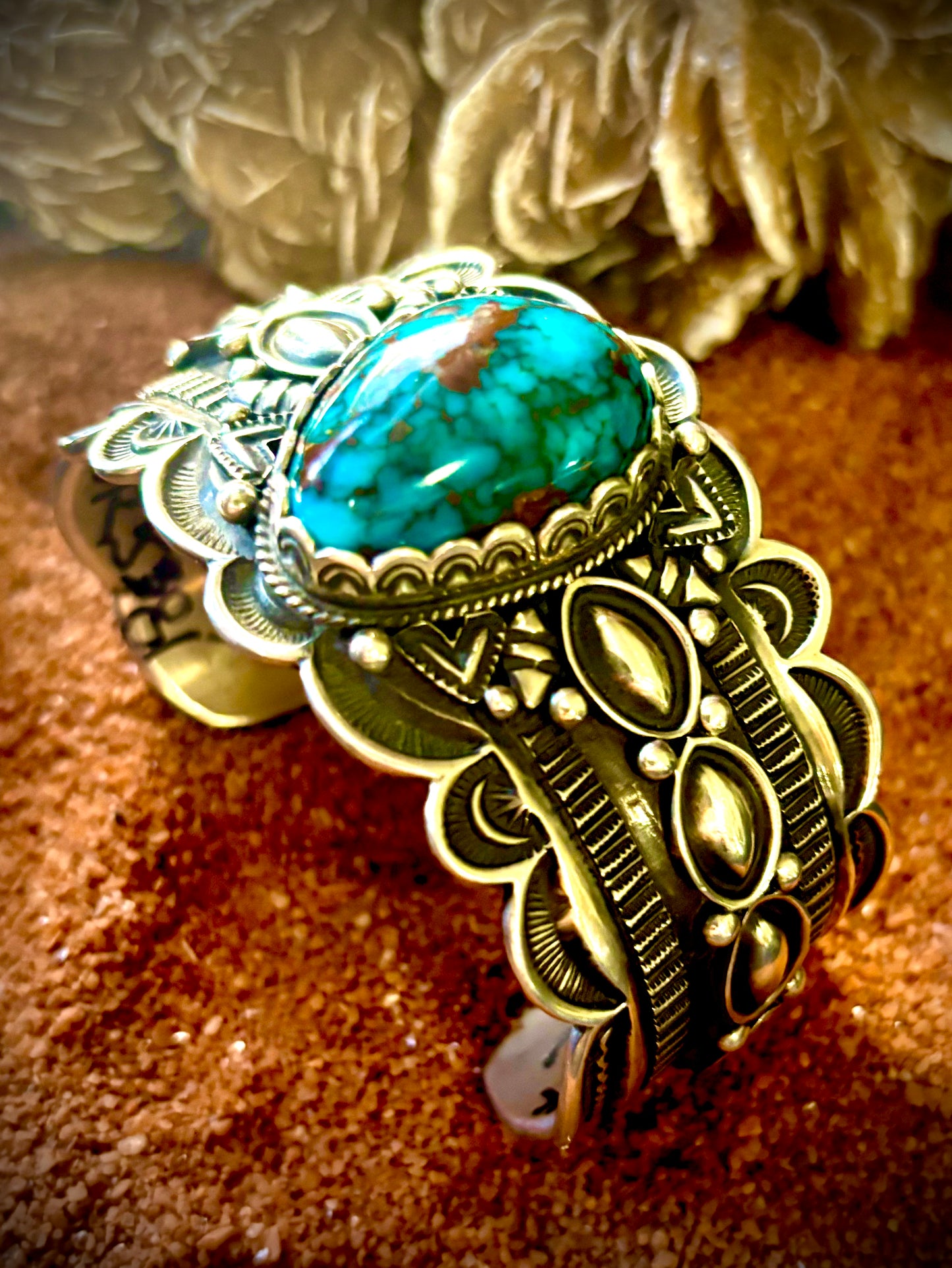 Rare Bisbee Blue Stunning Cuff by Roland Dixson
