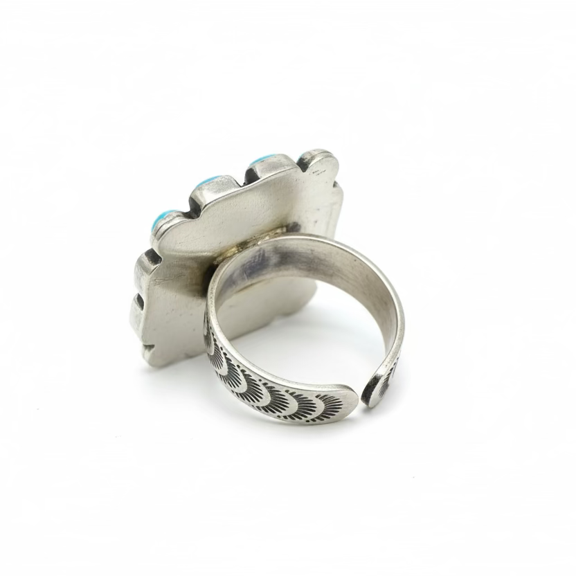 Hogan Pink Conch and Kingman Turquoise Cluster Ring crafted from Sterling Silver, an exquisite Dan Dodson Rings designed by Rays.