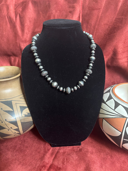 18” Mixed Navajo Pearls & Mustang Pearls Necklace