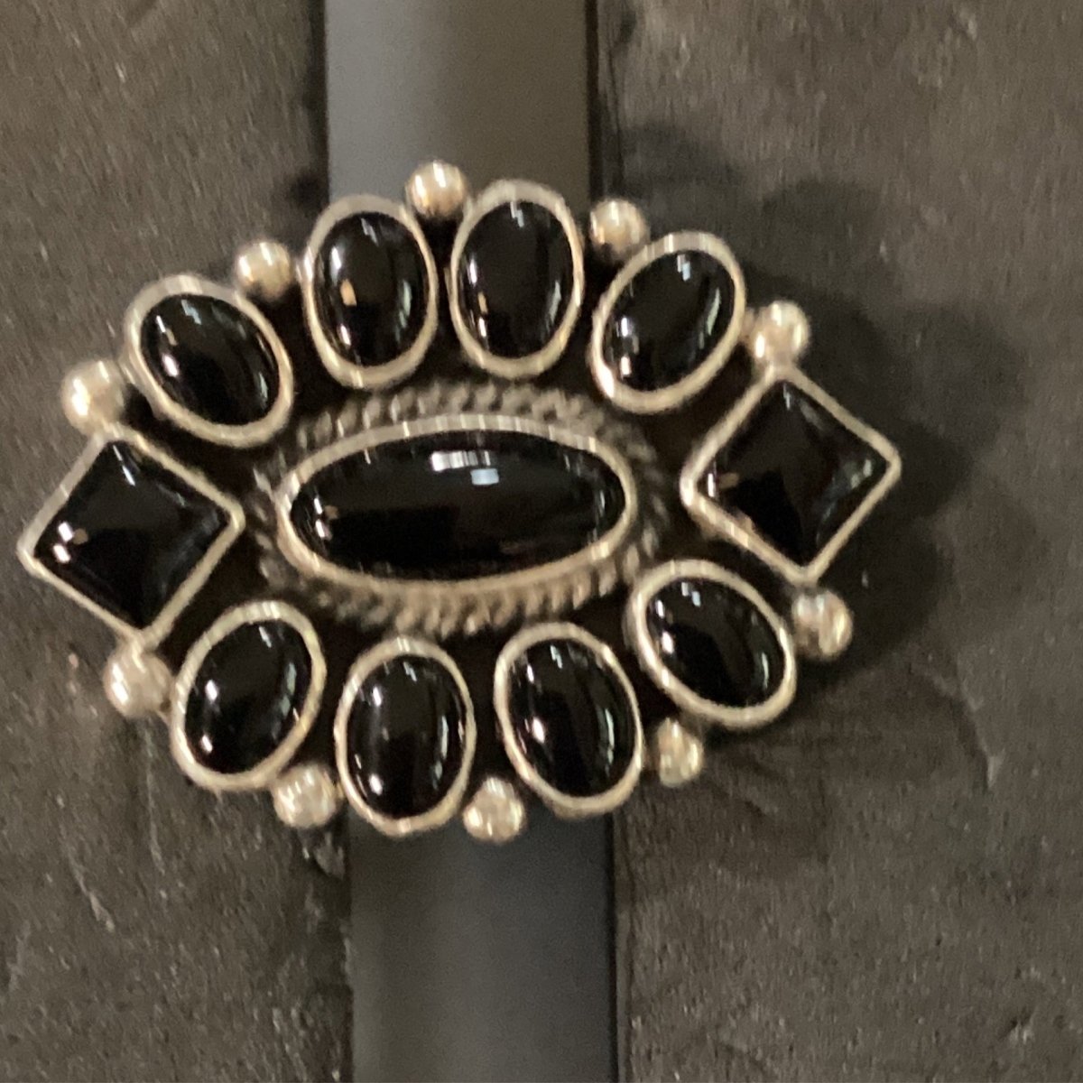 Ring, Onyx 11 stone Ovals & Squares Cluster , Rope Bezel, Leland Yazzie - Turquoise Mustang