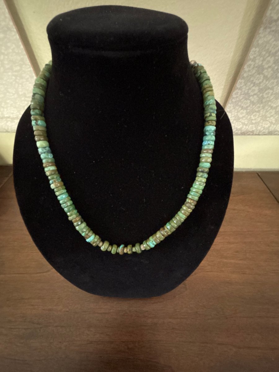 19” Dark Green Kingman 10mm Turquoise Heishi Necklace - Turquoise Mustang