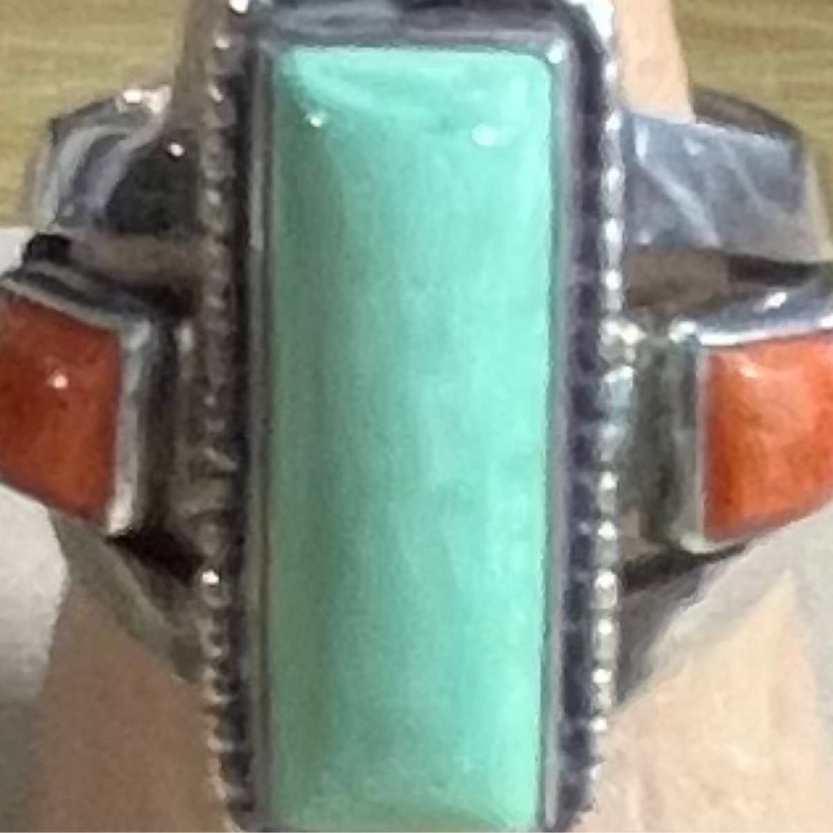 Ring, turquoise and spiny oyster, running bear - Turquoise Mustang