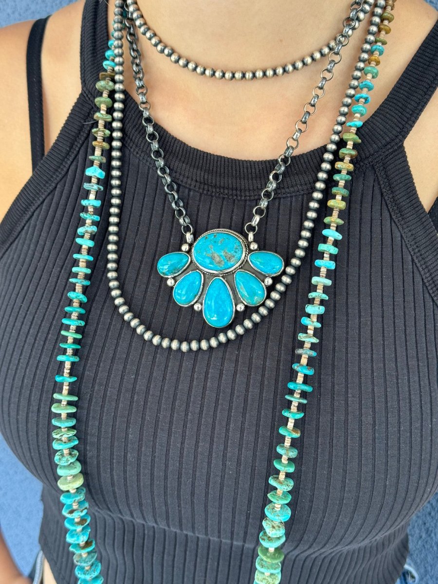 The Shash Bear Paw Necklace - Turquoise Mustang