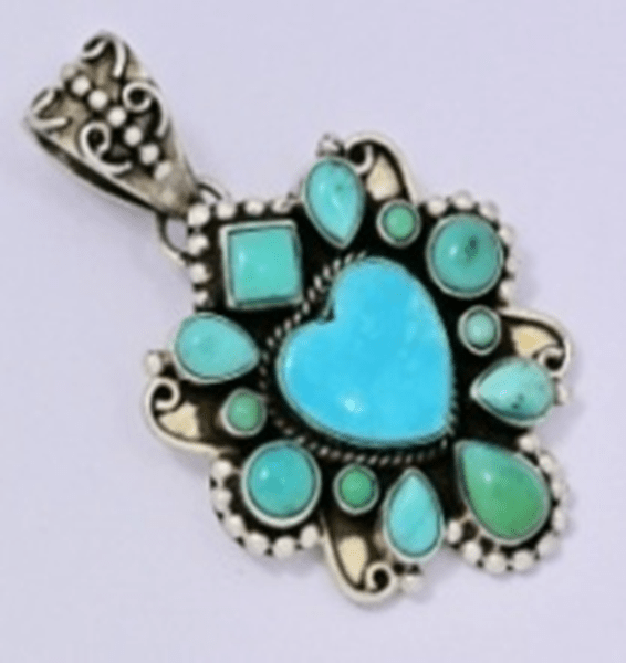 The Lilac Cluster Heart Pendant - Turquoise Mustang