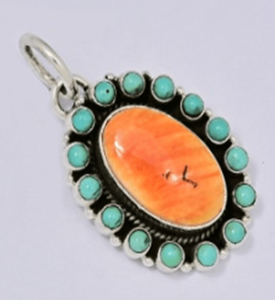 The Camelia Oval Cluster Pendant - Turquoise Mustang
