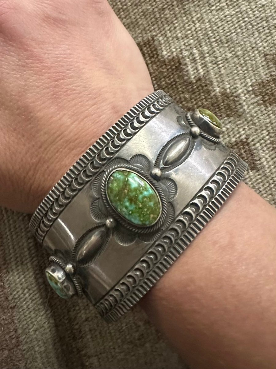 Bracelet, 3 oval stone, Sonoran Dark Patina Triple - Stone Sonoran Gold Cuff, by Aaron Tolina (Navajo), Stamp and Repousee, by Aaron Tolina - Turquoise Mustang