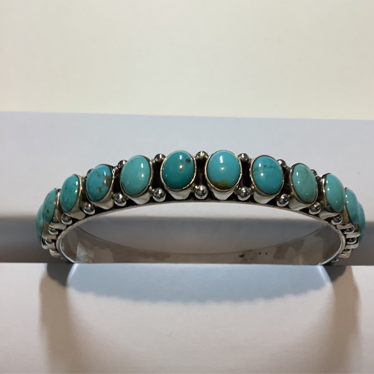 Bangle, Small Oval Turquoise 32 stone, DD (1) - Turquoise Mustang