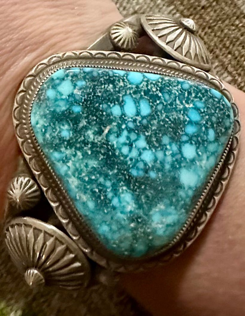 Premium Trillion - Cut Kingman Turquoise Cuff by Calvin Martinez78 - Turquoise Mustang
