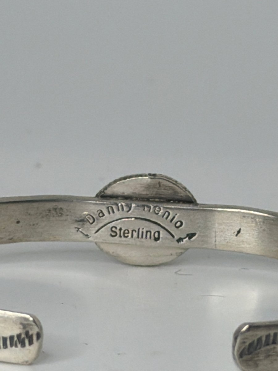 Pueblo Cuff, Natural Gaspeite, Danny Henio - Turquoise Mustang