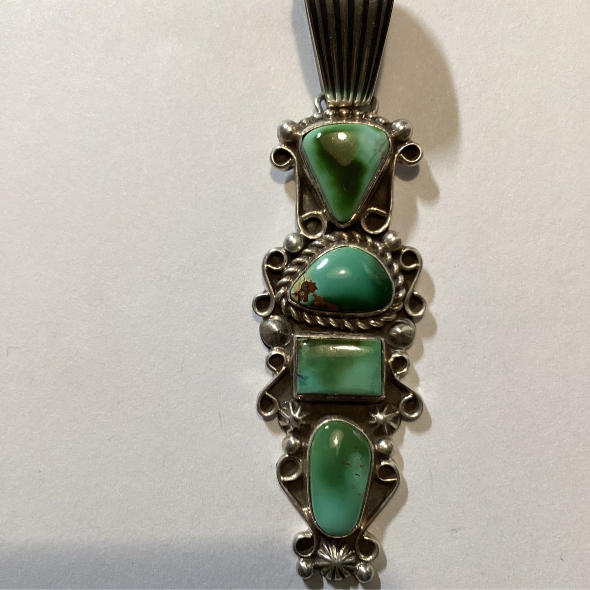 Pendant, Petite Royston 4 - Stone Drop, Rope and wire Bezel, Geneva JA - Turquoise Mustang