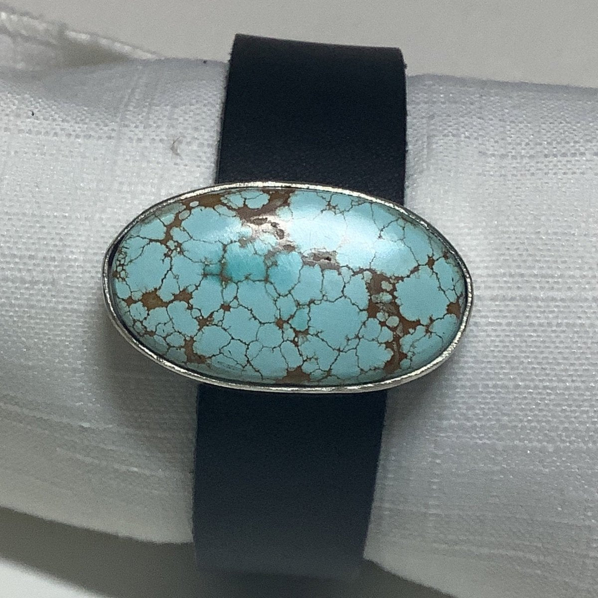 Bracelet, Number 8 Spiderweb Turquoise, Black Leather band, Jeff Stahre - Turquoise Mustang