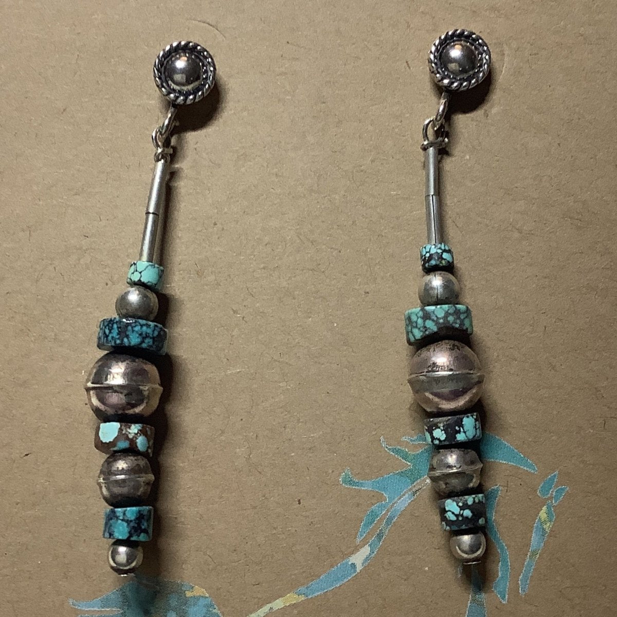 Earrings, Antique N - Pearls w/ Graduated Spiderweb, Turquoise Mustang (1) - Turquoise Mustang