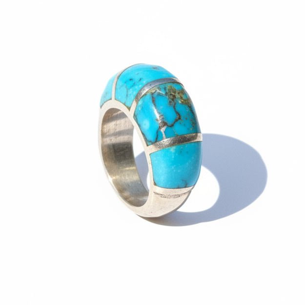 Bisbee Blue Turquoise Dome Ring Size 5 - Turquoise Mustang
