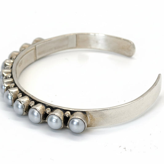 11 Stone Silver Pearl Cuff Medium Round Dan Dodson - Turquoise Mustang