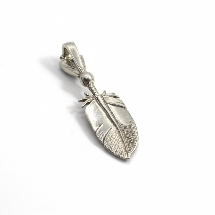 Turquoise Arrow & Feather Dangle Pendant in Sterling Silver - Turquoise Mustang