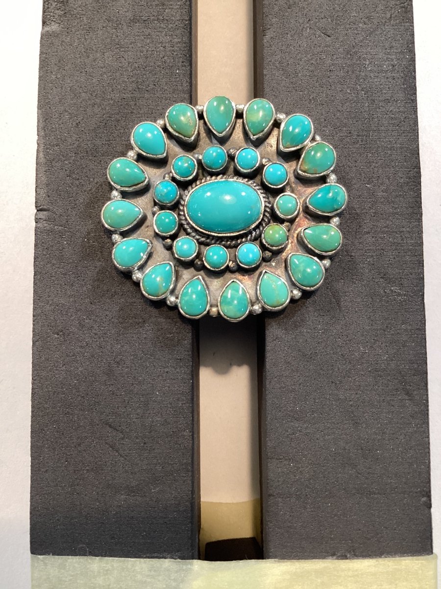Ring, Turquoise Cluster, 26 stones, JI - Turquoise Mustang