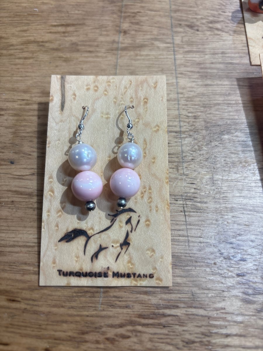 Assorted Beaded & Navajo Pearl Earrings - Turquoise Mustang