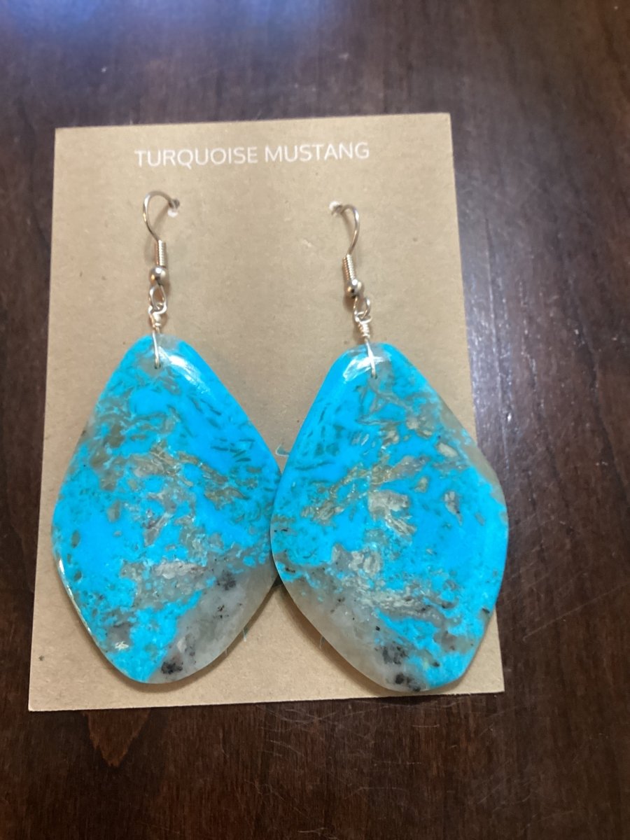 Earrings. Turquoise Slabs Large, Kingman, Robert Nieto - Turquoise Mustang