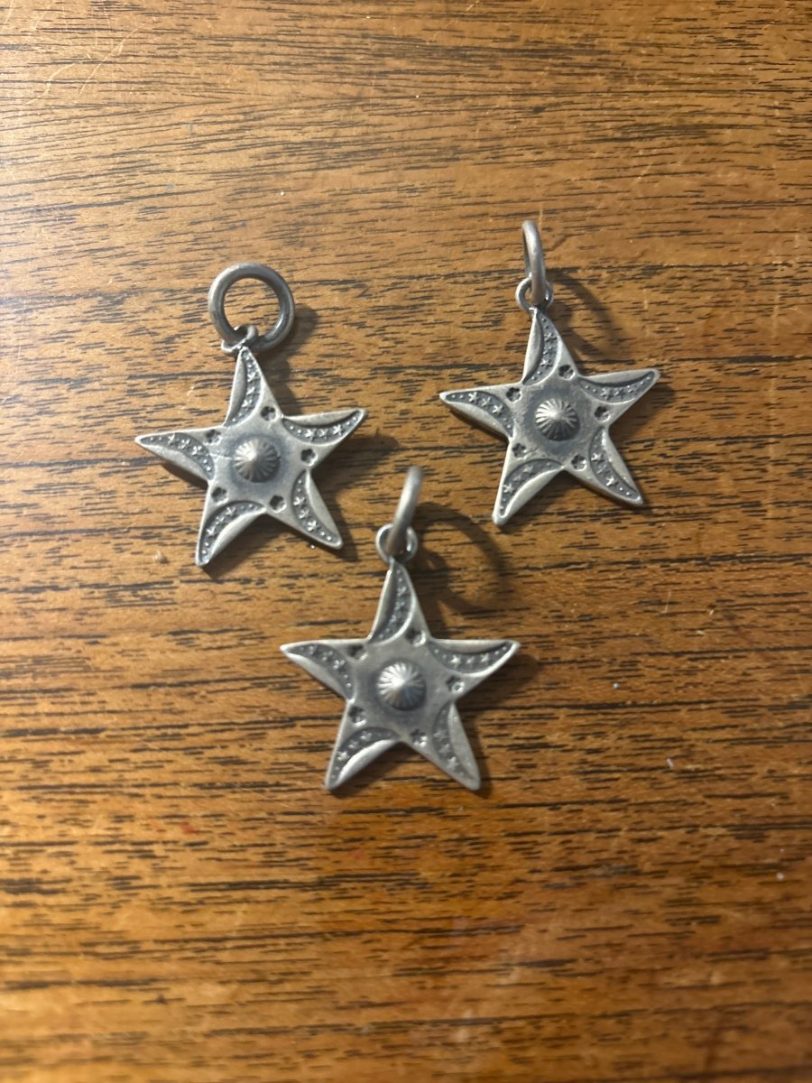 Pendant, Charm, Variety of All Silver Stars, DD - Turquoise Mustang