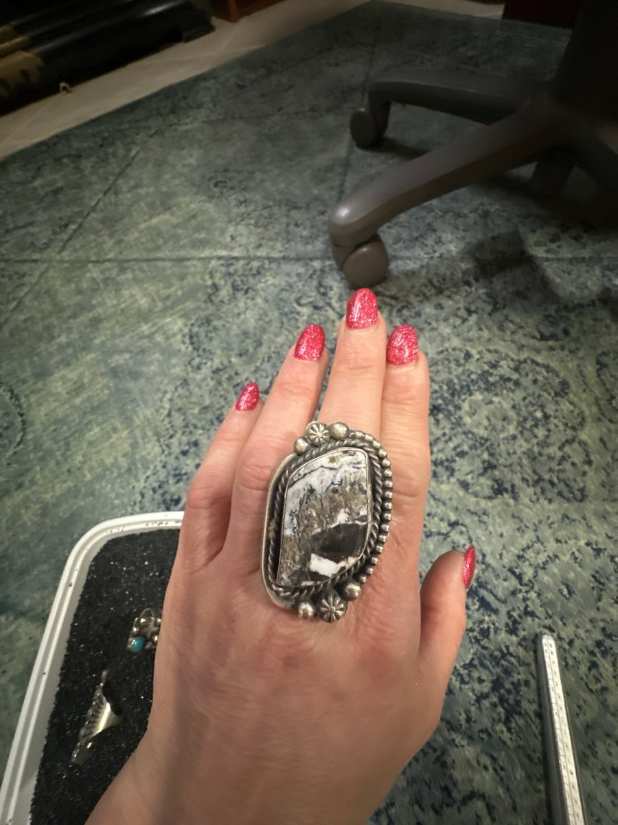 Large Vintage White Buffalo Ring by Boyd J. Ashley - Turquoise Mustang