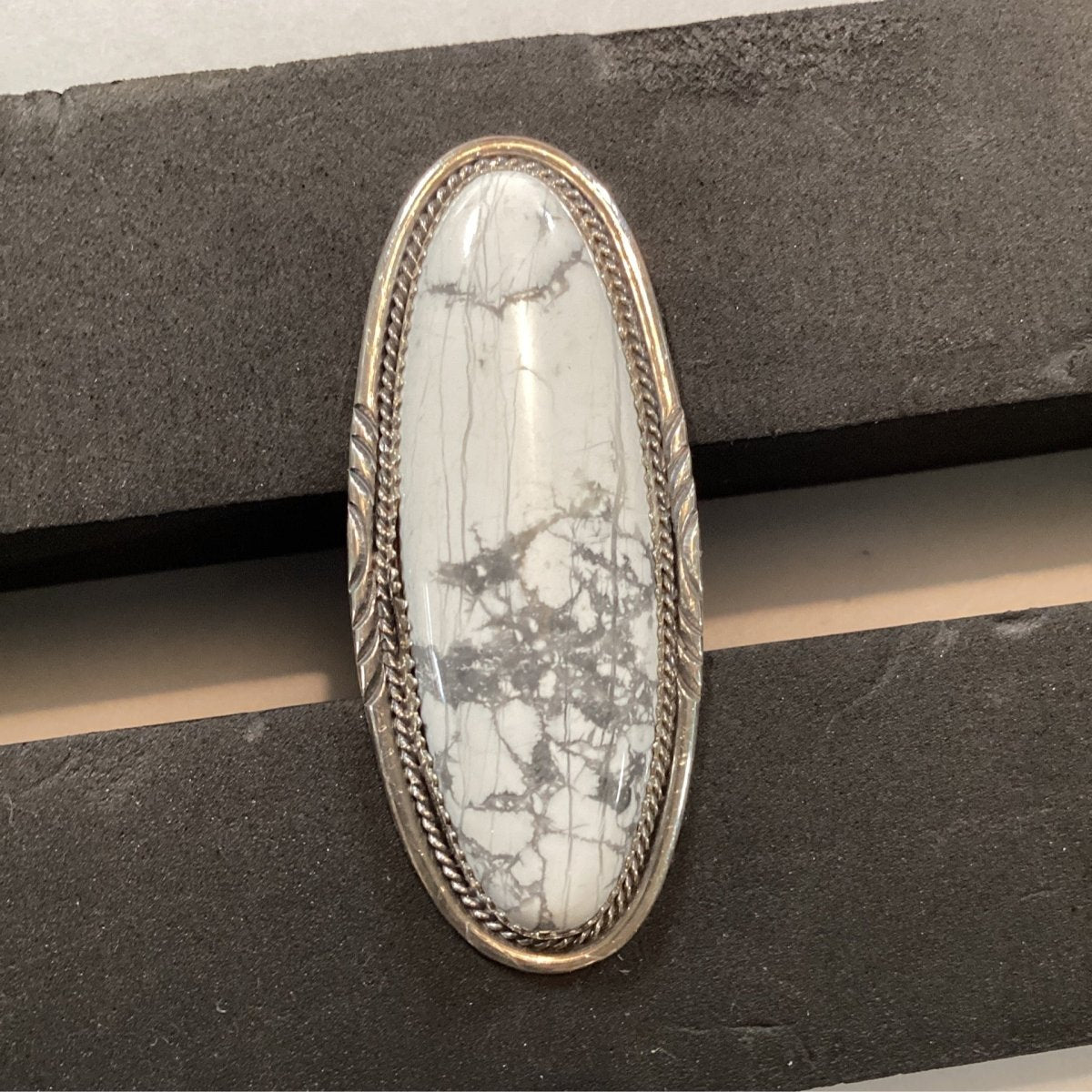 Ring, Sm.Oval White Jasper , cutwork and rope bezel, Dine Begaye - Turquoise Mustang