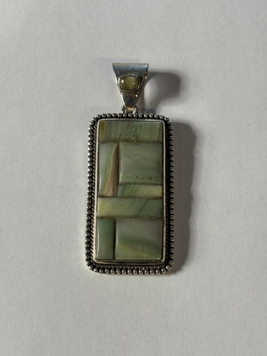 The Pendleton Mosaic Pendant - Turquoise Mustang