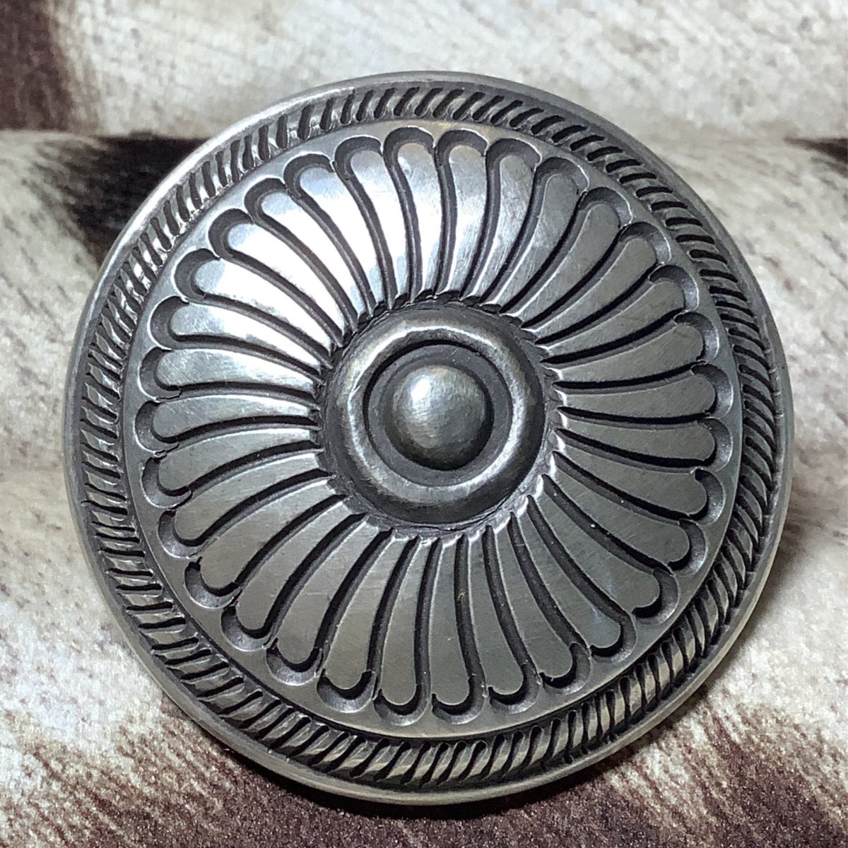 Ring, HEAVY Round Concho/Shield Stamp Work by Calvin Martinez - Turquoise Mustang