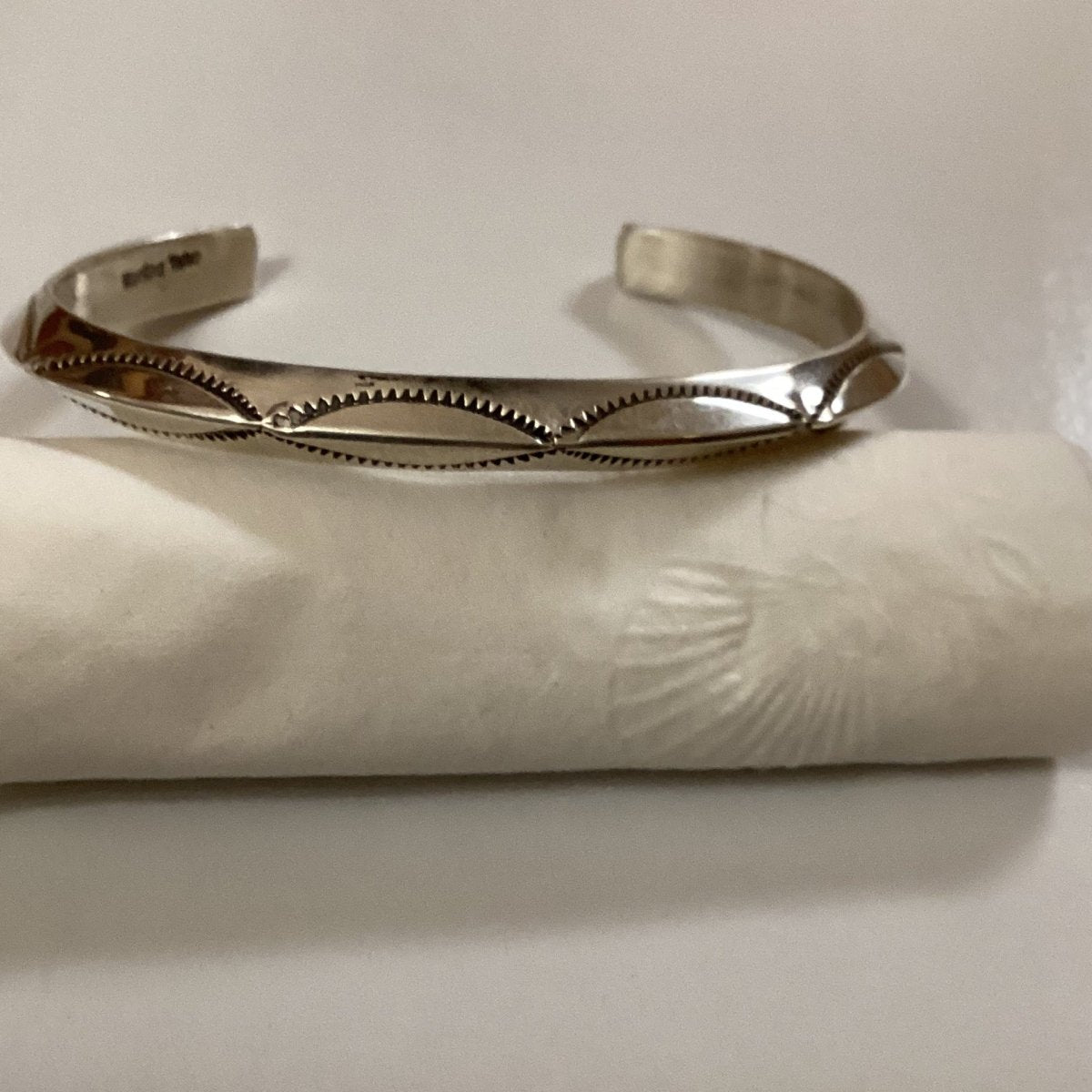 Bracelet, narrow triangle wire cuff, stamp work, Lynn Tahe - Turquoise Mustang