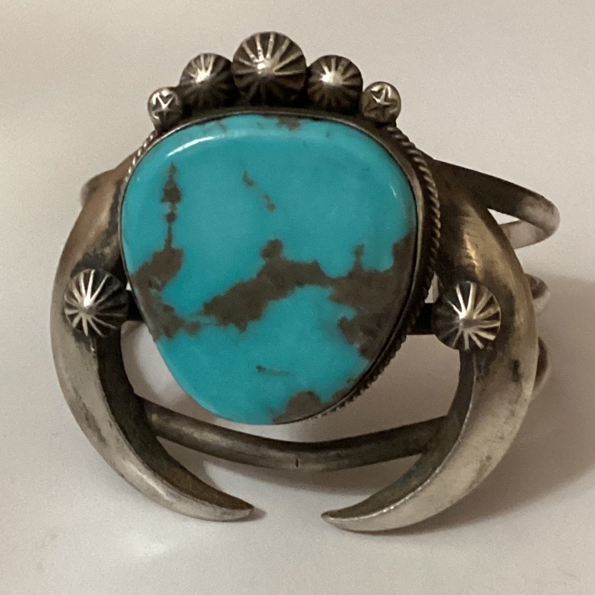 Bracelet, large tufa cast, naja with Kingman freeform, buttons, Chimney Butte - Turquoise Mustang