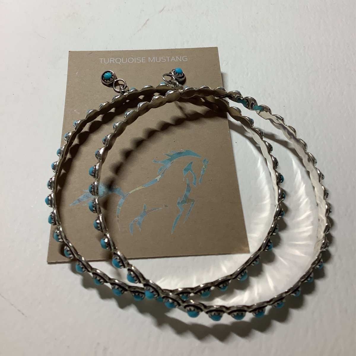 Earring, X - Large Kingman tq, hoops, 39 sm. rd stones, Florenda Lonasee (1) - Turquoise Mustang