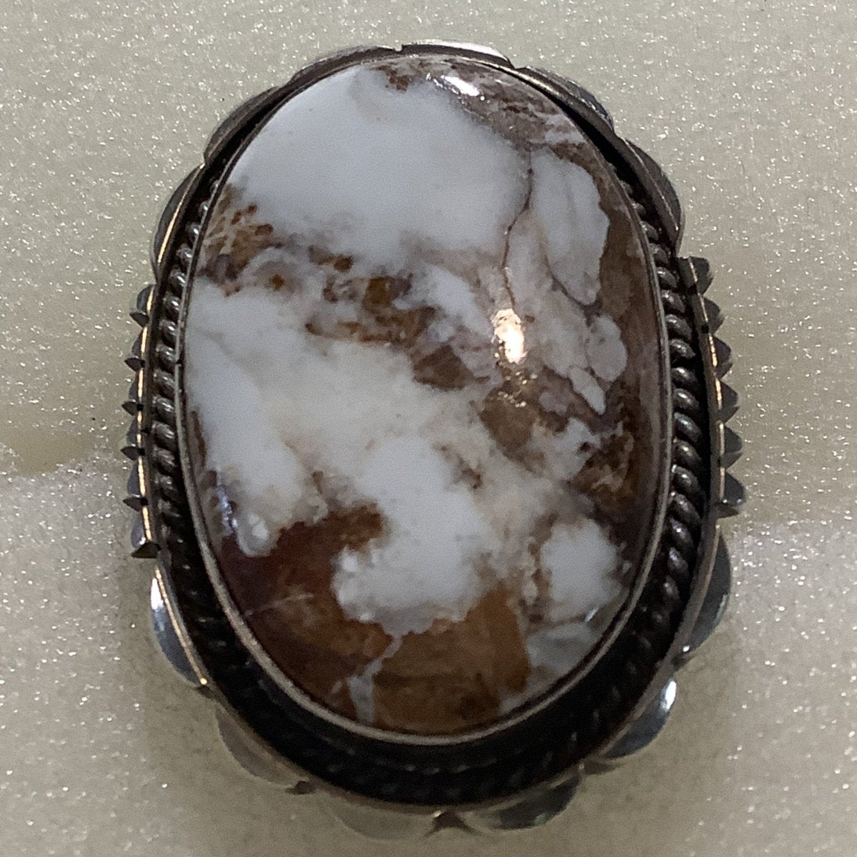 Ring, Wild Horse Jasper, Oval enter with cut bezel DD (1) (1) - Turquoise Mustang