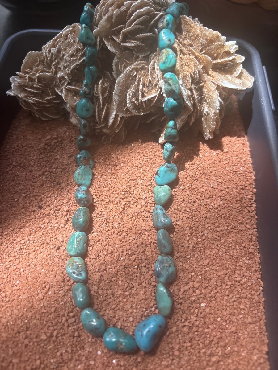 Necklace, 19" Vintage Turquoise Mountain Nuggets w/ Benchmade Cones and Clasp , Navajo - Turquoise Mustang