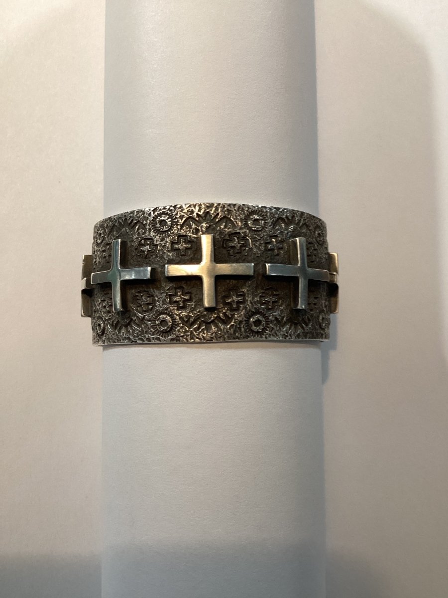 The Exira Cross Cuff - Turquoise Mustang