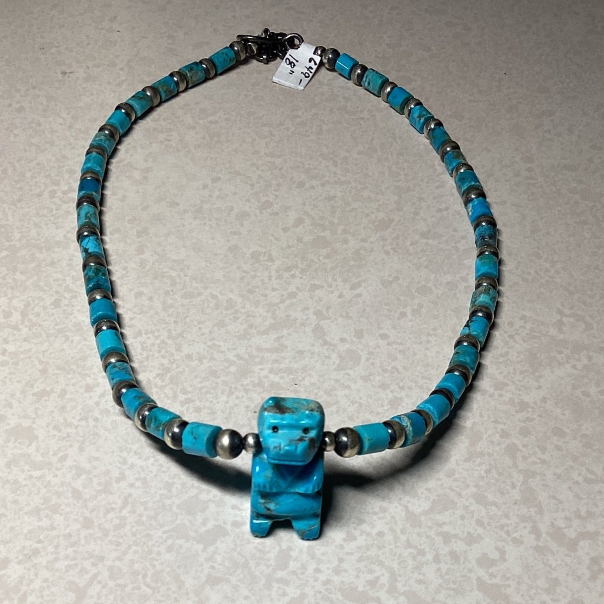 Necklace, 18" Kingman Barrel Heishi and 6mm NP with Bear Fetish , TM - Turquoise Mustang
