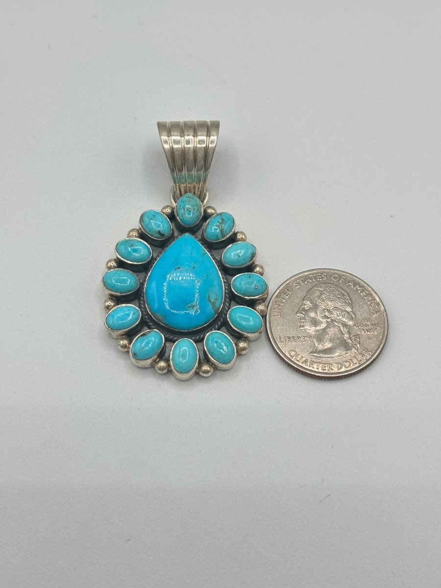 The Brassica Cluster Pendant - Turquoise Mustang