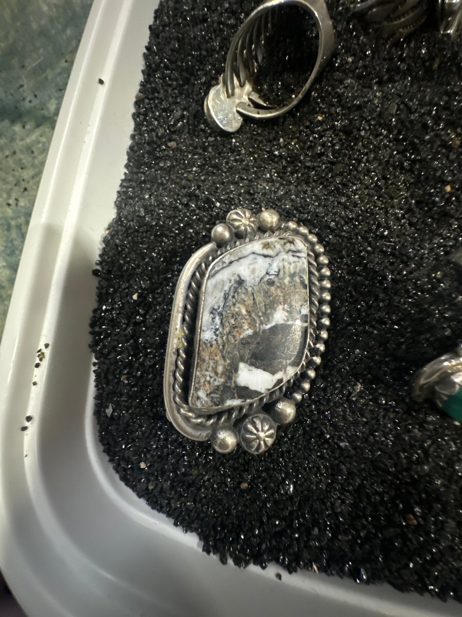 Large Vintage White Buffalo Ring by Boyd J. Ashley - Turquoise Mustang