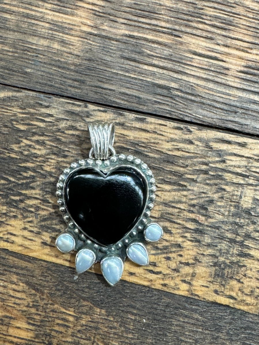 Nasturtium Heart Pendant with Pearls - Turquoise Mustang