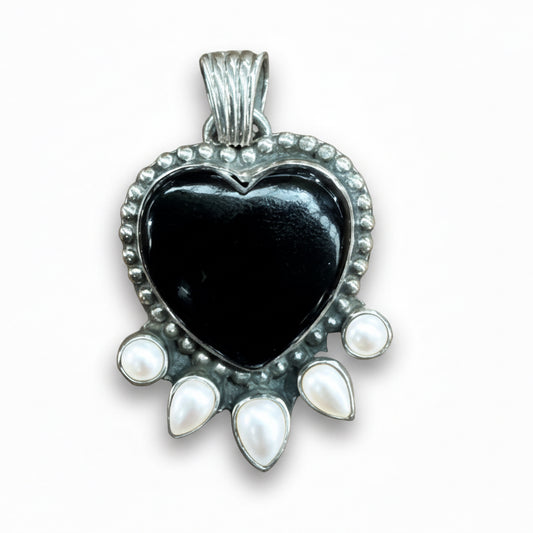 Nasturtium Heart Pendant with Pearls - Turquoise Mustang