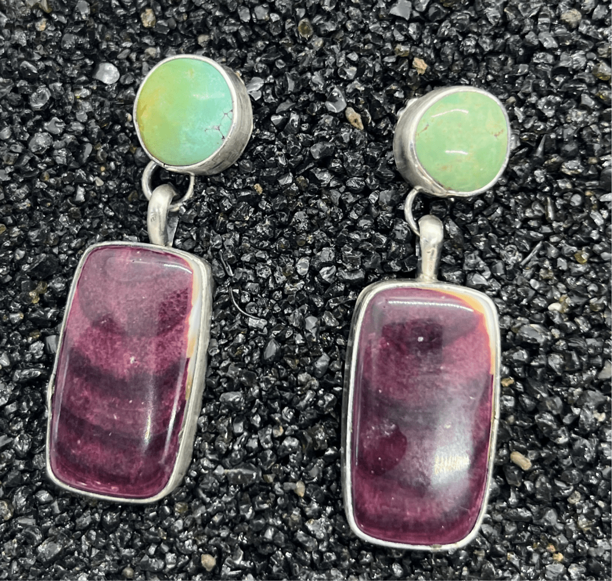 Santa Fe Spiny Oyster & Turquoise Earrings by Danny Henio - Turquoise Mustang