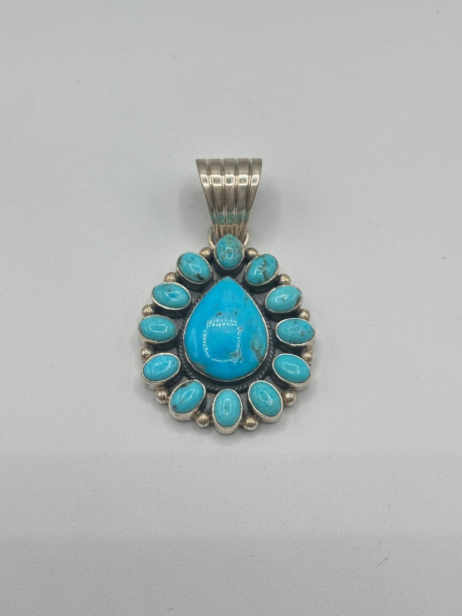 The Brassica Cluster Pendant - Turquoise Mustang