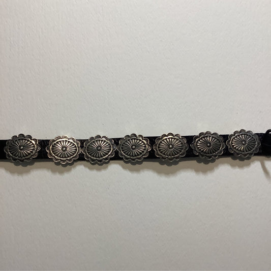 Bracelet, Leather w/ Large Oval conchos, all silver DD - Turquoise Mustang