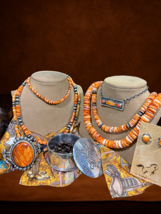 Show Recap: Stacks, Spiny Oyster, and Beads Redefining Western Jewelry - Turquoise Mustang