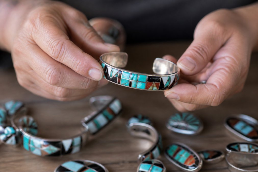 Signs of Genuine Zuni Inlay Jewelry - Turquoise Mustang