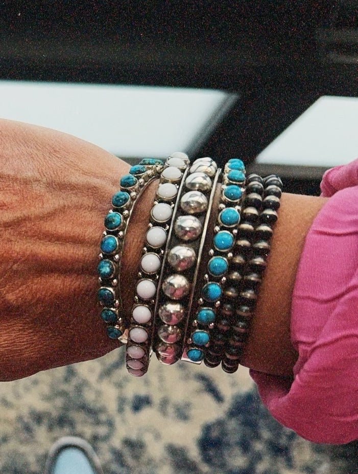Bracelets - Turquoise Mustang