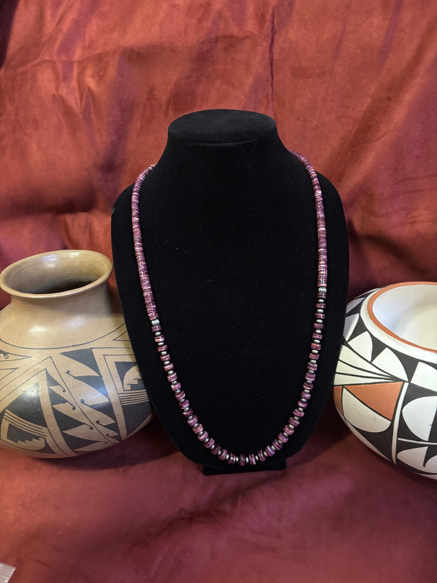 31” Graduated Purple Spiny Oyster Necklace