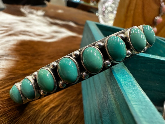 Blue Green Turquoise 11-Stone Cuff, DD
