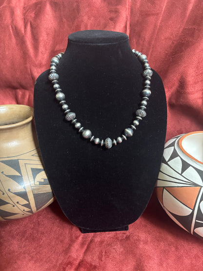 18” Mixed Navajo Pearls & Mustang Pearls Necklace