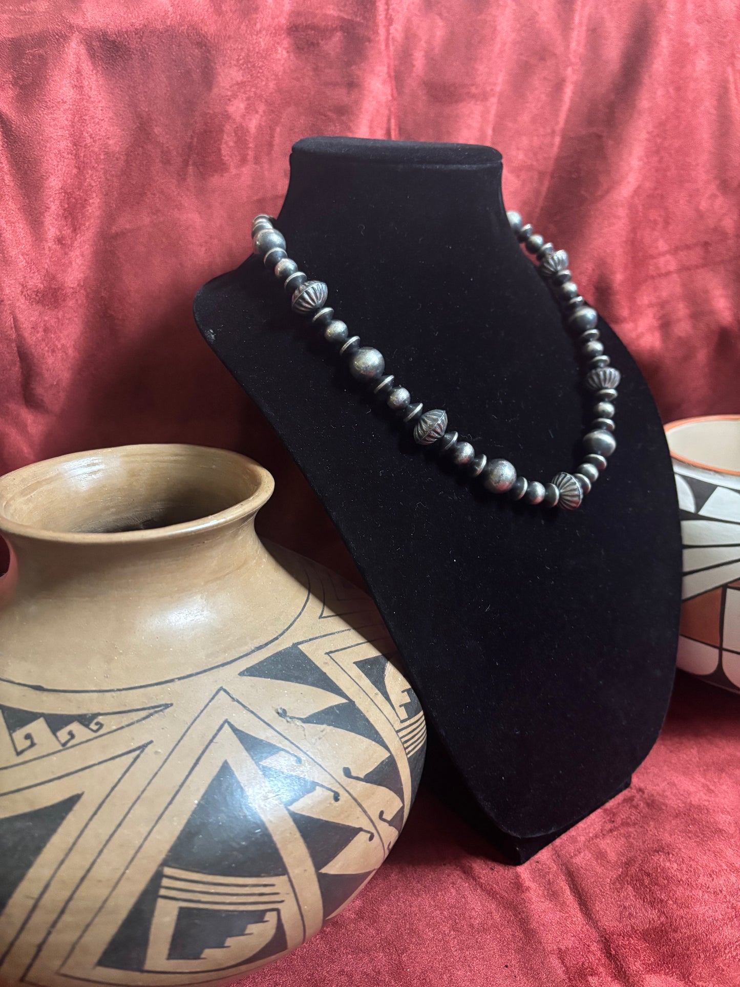18” Mixed Navajo Pearls & Mustang Pearls Necklace