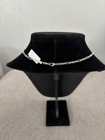 17” Three-Stone Vertical Heart Pendant Necklace