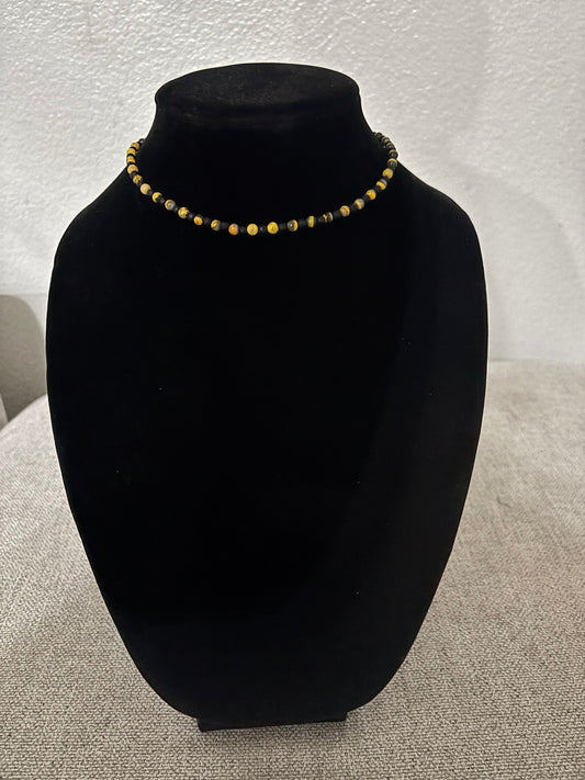 13” Bumblebee Jasper & Black Onyx Choker – 5mm & 4mm Beads